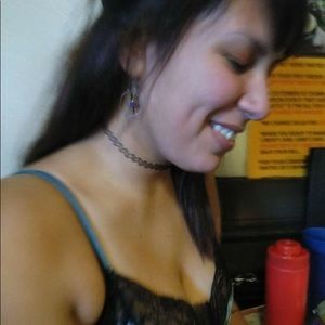 Meet your Posher, Vivian